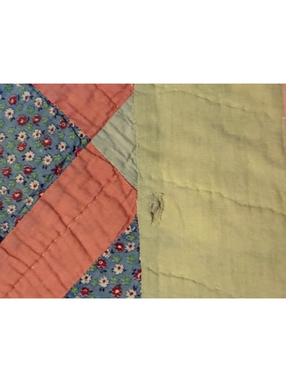 1940s vintage quilt with feedsack fabrics 75" x 76" Flowering Snowball pattern - Picture 8 of 16